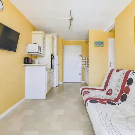 Nice Flat With Swimming Pool Cap D'agde 아파트